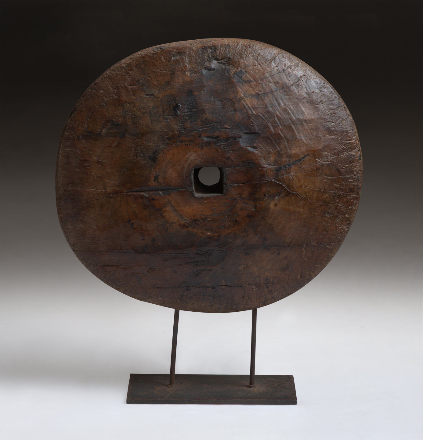 VINTAGE SOLID WOOD WHEEL (SMALL)