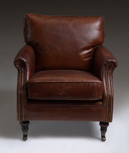 GENTLEMEN'S CLUB CHAIR