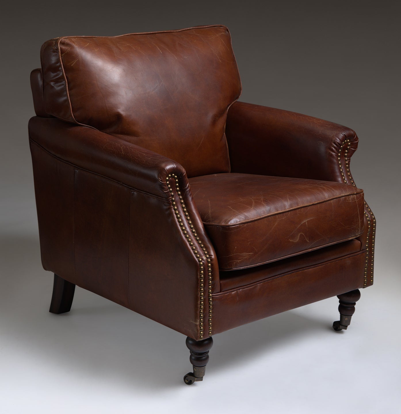 GENTLEMEN'S CLUB CHAIR